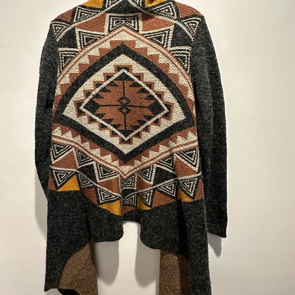 Debut native sweater - Picture 2 of 2